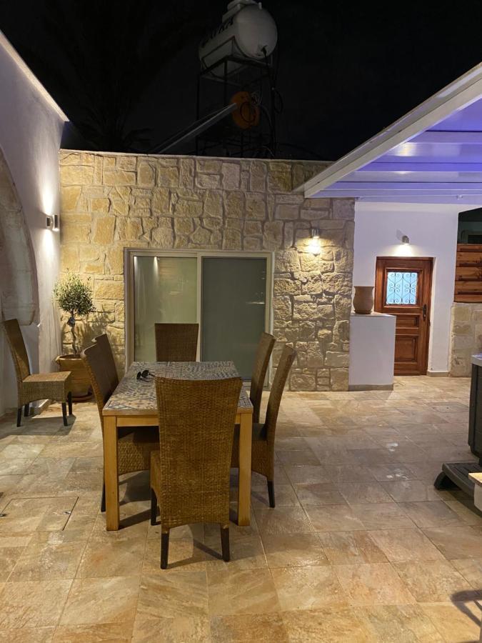 Villa Caerus Pafos Exterior foto