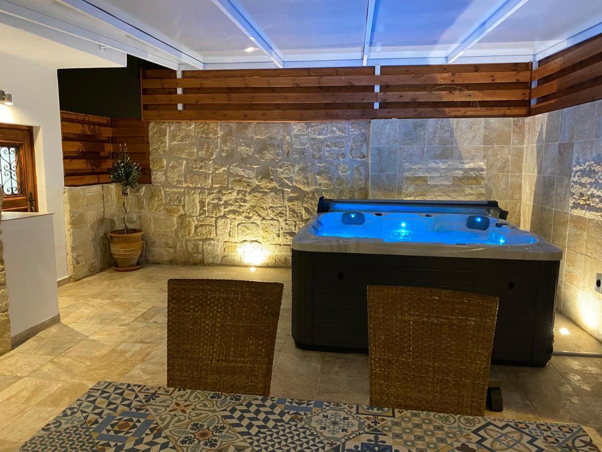 Villa Caerus Pafos Exterior foto