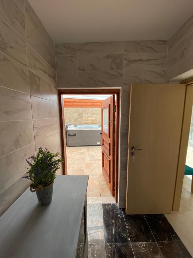 Villa Caerus Pafos Exterior foto